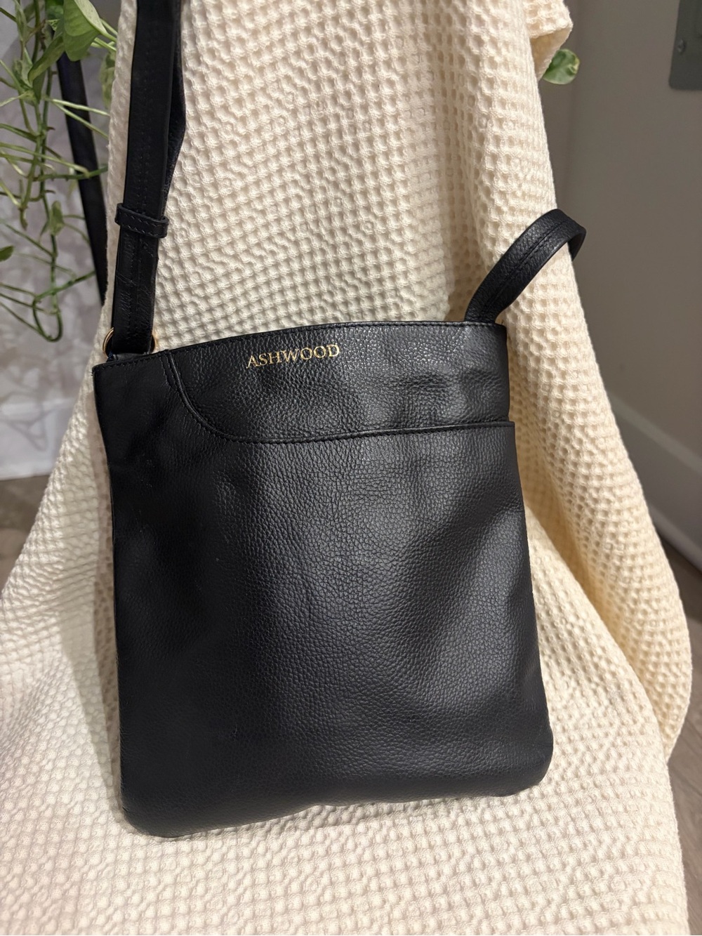 Ashwood Black Pebble Leather Crossbody Bag